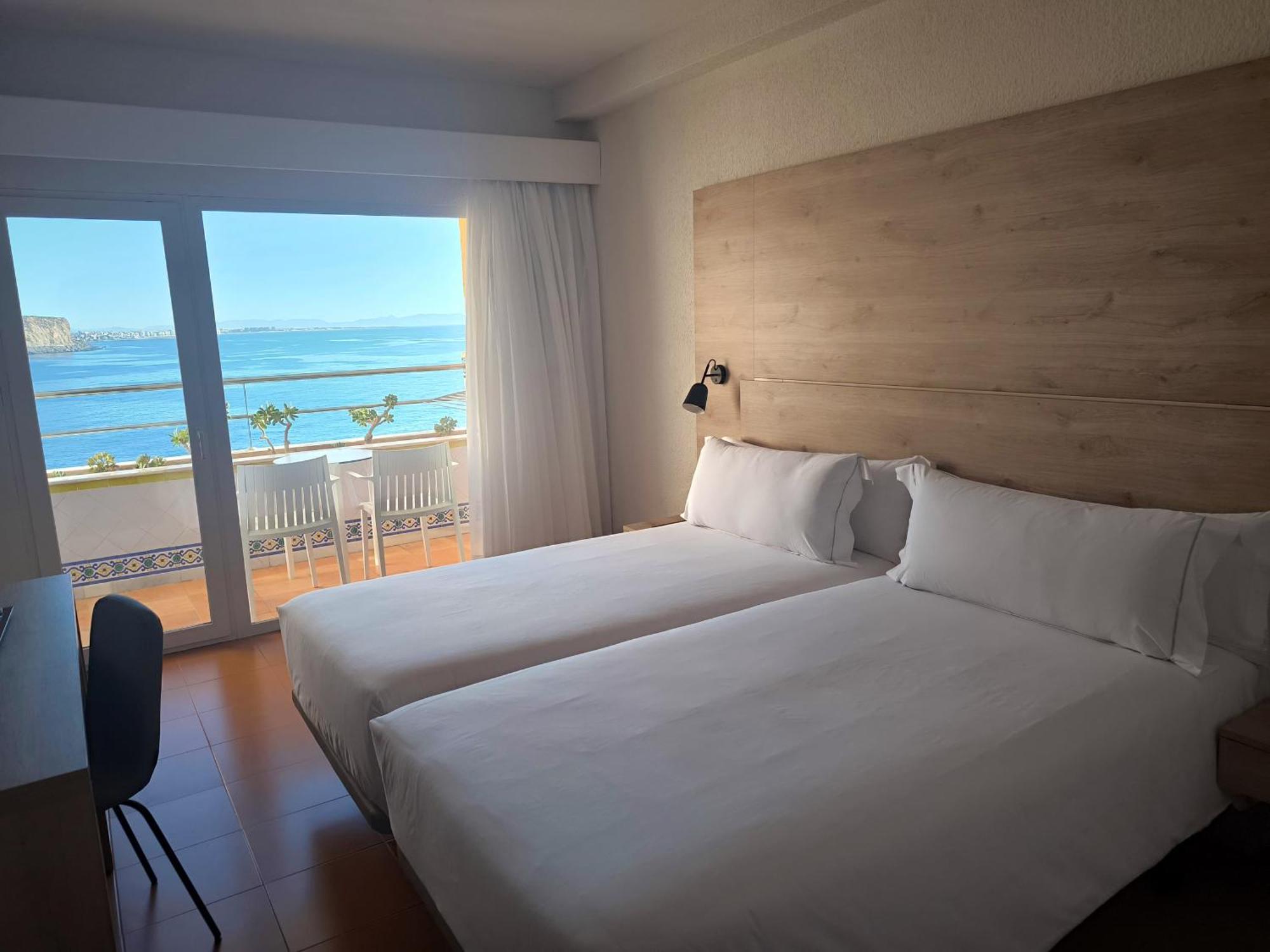 Deluxe Single Room Sea View,1666637960:JPEG